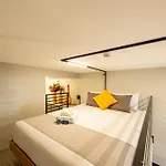 Easy Star - Studio Contemporaneo Com Mezanino - Jt01I